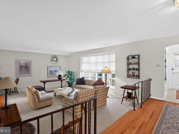 307 Colonial Drive, Wallingford PA 19086