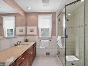 307 Colonial Drive, Wallingford PA 19086