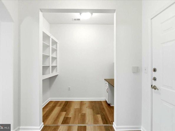 12901 Centre Park Circle 115, Herndon VA 20171