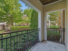 12901 Centre Park Circle 115, Herndon VA 20171