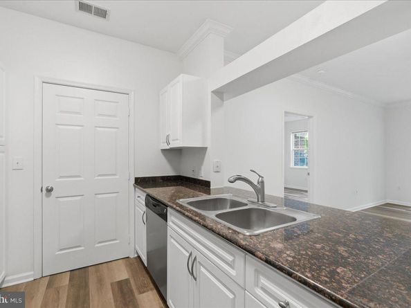 12901 Centre Park Circle 115, Herndon VA 20171