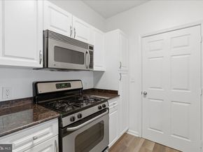 12901 Centre Park Circle 115, Herndon VA 20171