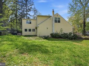 1040 Harvard Drive, Yardley PA 19067