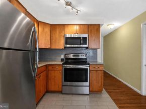 4401 Manayunk Avenue, Philadelphia PA 19128