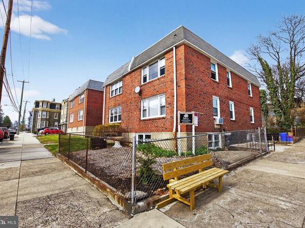 4401 Manayunk Avenue, Philadelphia PA 19128