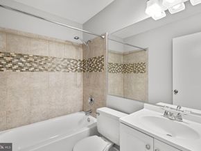 3170 Readsborough Court, Fairfax VA 22031