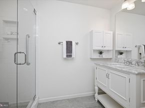 26 Wellesley Circle, Glen Echo MD 20812