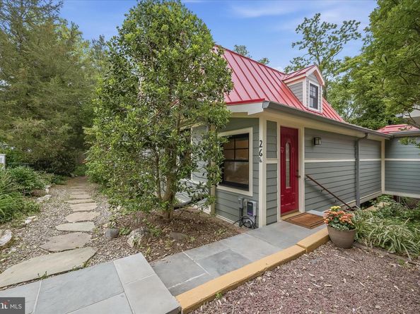26 Wellesley Circle, Glen Echo MD 20812