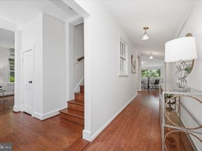 26 Wellesley Circle, Glen Echo MD 20812