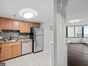 2001 Hamilton Street 2001, Philadelphia PA 19130