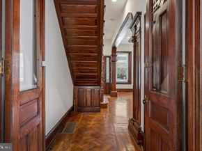 636 N 40TH Street, Philadelphia PA 19104