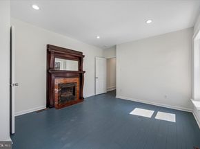636 N 40TH Street, Philadelphia PA 19104