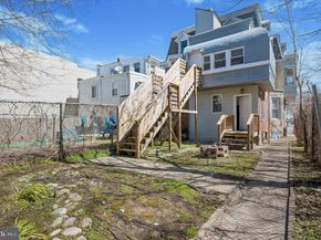 636 N 40TH Street, Philadelphia PA 19104