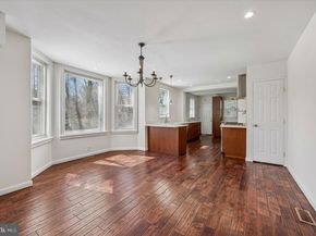 636 N 40TH Street, Philadelphia PA 19104