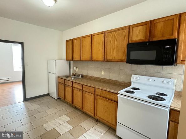 1617 W Westmoreland Street, Philadelphia PA 19140