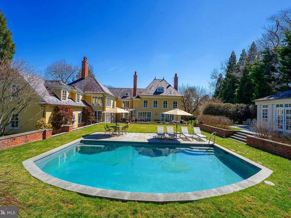1122 Brynlawn Road, Villanova PA 19085
