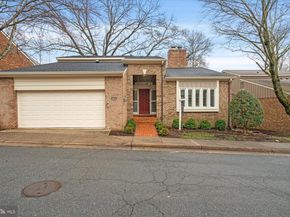 1703 Maple Hill Place, Alexandria VA 22302