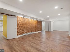 1703 Maple Hill Place, Alexandria VA 22302