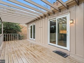 1703 Maple Hill Place, Alexandria VA 22302