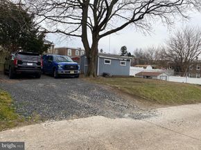 467 Kingsley Street, Philadelphia PA 19128