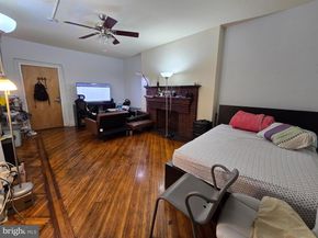 1733 W Montgomery Avenue, Philadelphia PA 19121