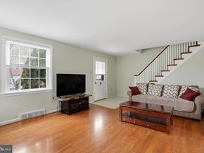 905 Addingham Avenue, Drexel Hill PA 19026