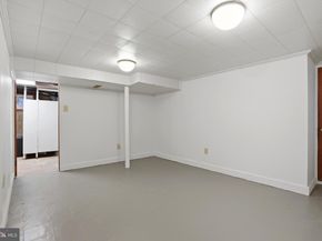 905 Addingham Avenue, Drexel Hill PA 19026