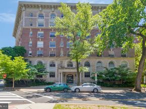 2039 New Hampshire Avenue NW 307, Washington DC 20009