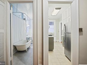 2039 New Hampshire Avenue NW 307, Washington DC 20009