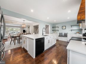 5025 Domain Place 26, Alexandria VA 22311
