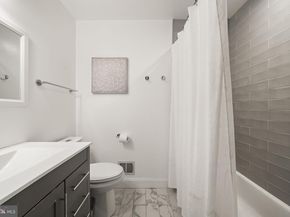5025 Domain Place 26, Alexandria VA 22311