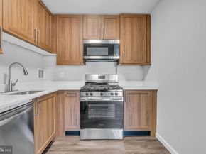 6141 Leesburg Pike 504, Falls Church VA 22041