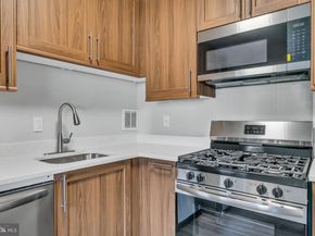 6141 Leesburg Pike 504, Falls Church VA 22041