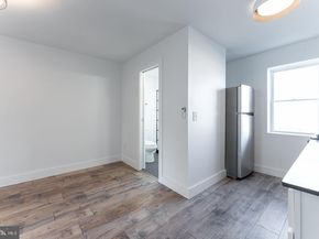 2208 Taggert Street, Philadelphia PA 19125