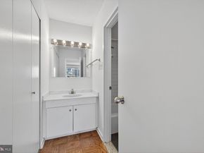 5500 Friendship Boulevard 2117N, Chevy Chase MD 20815