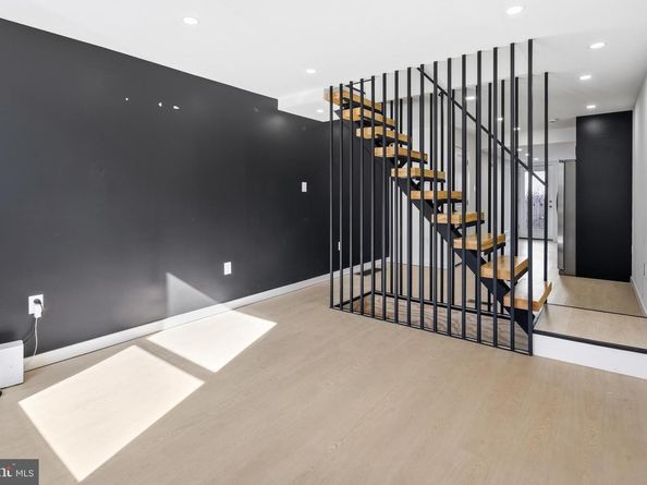 1819 E Albert Street, Philadelphia PA 19125