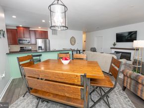 460 Carson Terrace, Huntingdon Valley PA 19006