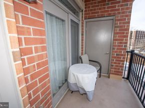 460 Carson Terrace, Huntingdon Valley PA 19006