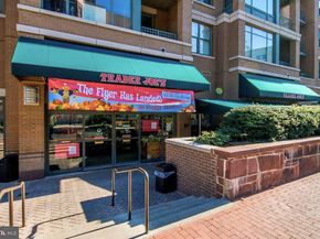 2525 Pennsylvania Avenue NW 301, Washington DC 20037