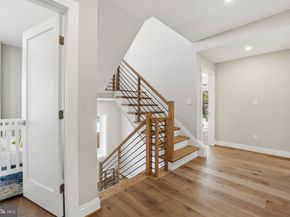 5709 5TH Street S, Arlington VA 22204