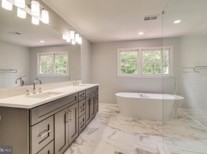 1936 Lord Fairfax Road, Vienna VA 22182