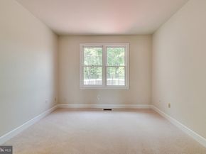 1936 Lord Fairfax Road, Vienna VA 22182