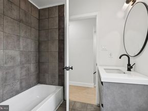 1302 N Lawrence Street, Philadelphia PA 19122