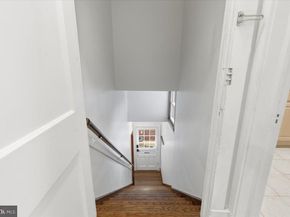 1023 19TH Street S, Arlington VA 22202