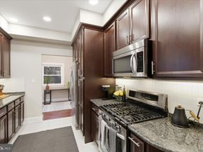 1023 19TH Street S, Arlington VA 22202