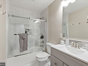 1023 19TH Street S, Arlington VA 22202