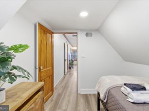 1023 19TH Street S, Arlington VA 22202