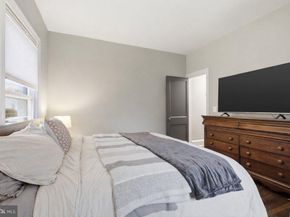 1023 19TH Street S, Arlington VA 22202