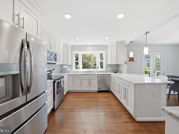 5836 Lenox Road, Bethesda MD 20817