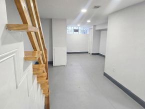 5240 E Roosevelt Boulevard, Philadelphia PA 19124